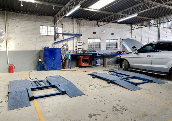 auto-body-experts-workshop2